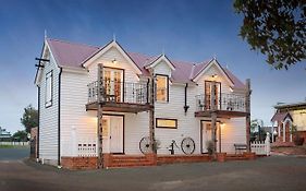 Duart Stables